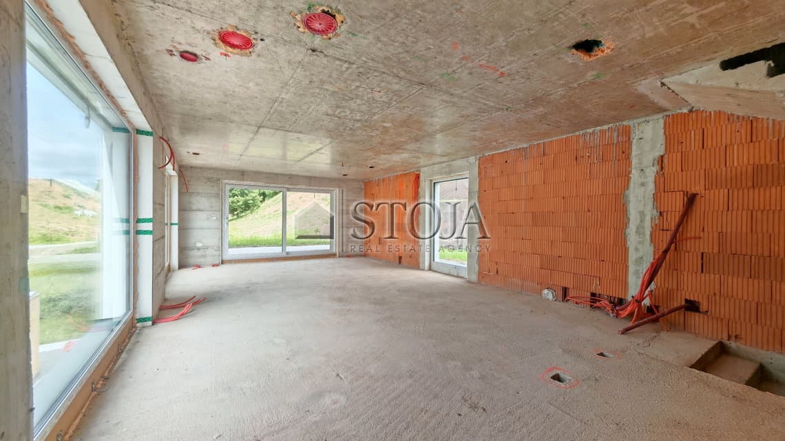 Prodaja, Hiša, Dvojček, Ljubljana okolica, Dol pri Ljubljani, Senožeti, 175.71 m2 — photo 11 of 21