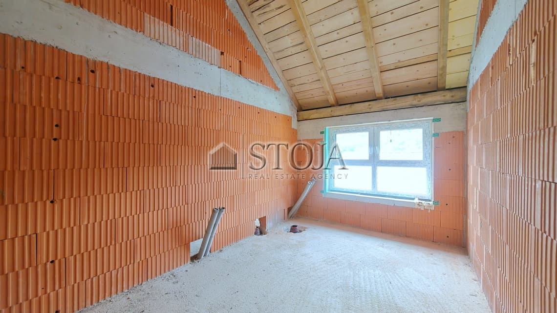 Prodaja, Hiša, Dvojček, Ljubljana okolica, Dol pri Ljubljani, Senožeti, 175.71 m2 — photo 15 of 21
