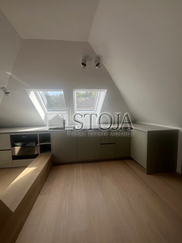 Oddaja, Poslovni prostor, Pisarna, Ljubljana mesto, Center, Poljane, 65 m2 — photo 5 of 13