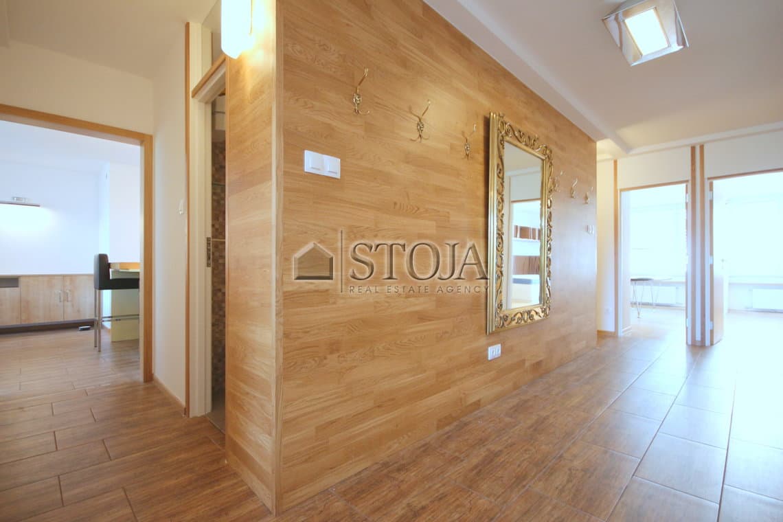 Oddaja, Stanovanje, 4-sobno, Ljubljana mesto, Center, Center, 124.1 m2 — photo 7 of 24