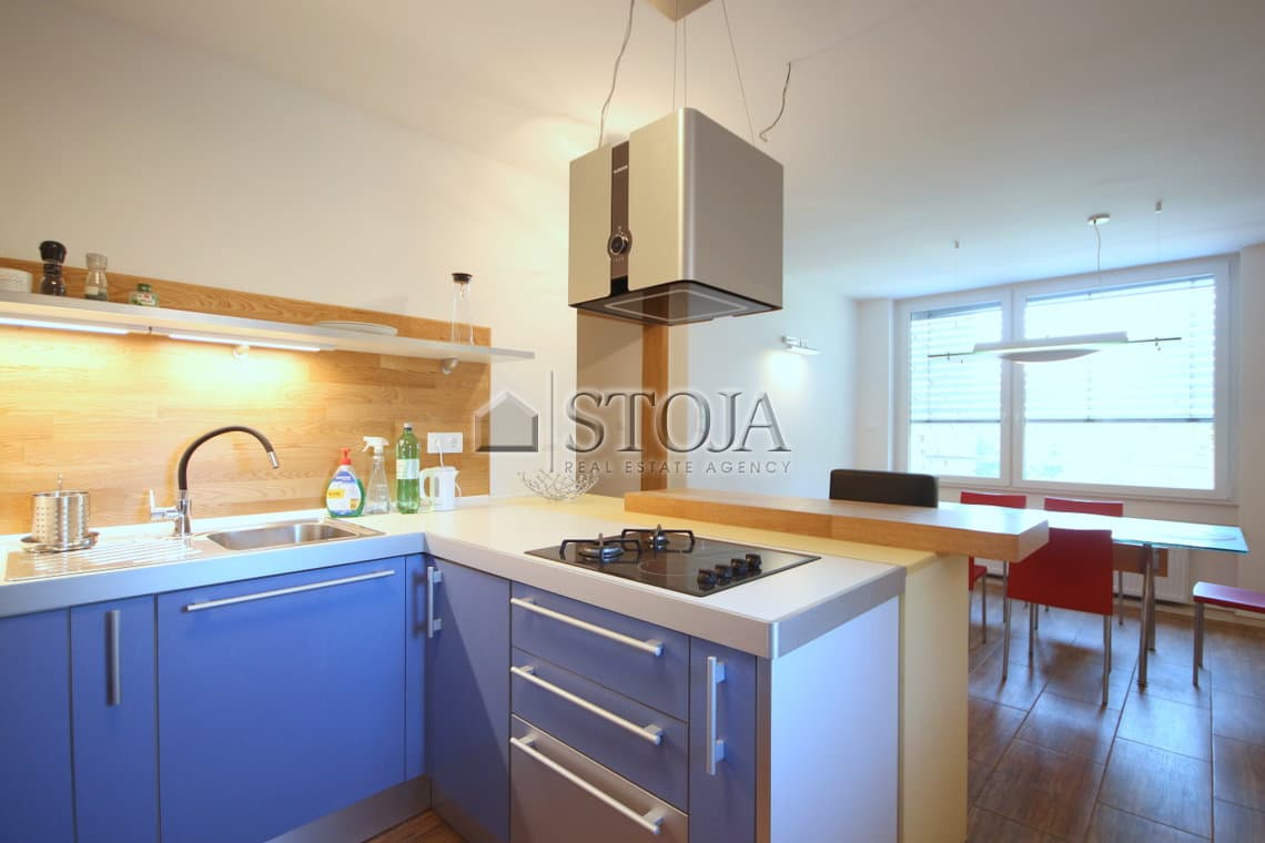 Oddaja, Stanovanje, 4-sobno, Ljubljana mesto, Center, Center, 124.1 m2 — photo 14 of 24