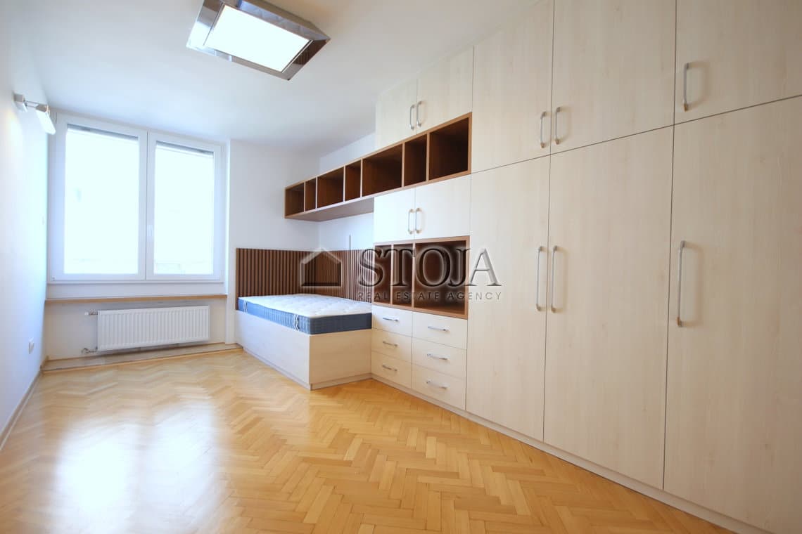 Oddaja, Stanovanje, 4-sobno, Ljubljana mesto, Center, Center, 124.1 m2 — photo 16 of 24