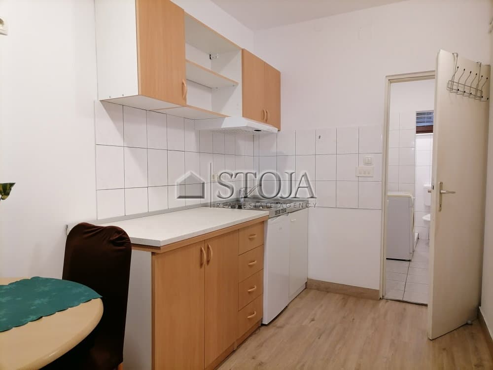 Prodaja, Hiša, Samostojna, Ljubljana okolica, Škofljica, Škofljica, 275 m2 — photo 26 of 48