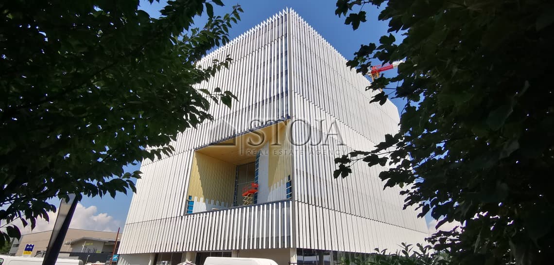 Oddaja, Poslovni prostor, Pisarna, Ljubljana mesto, Moste-Polje, Moste, 3585 m2 — photo 3 of 17