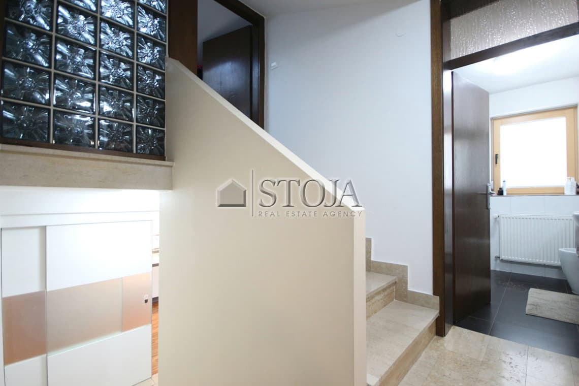 Prodaja, Hiša, Samostojna, Ljubljana mesto, Šiška, Spodnje Gameljne, 313 m2 — photo 22 of 29