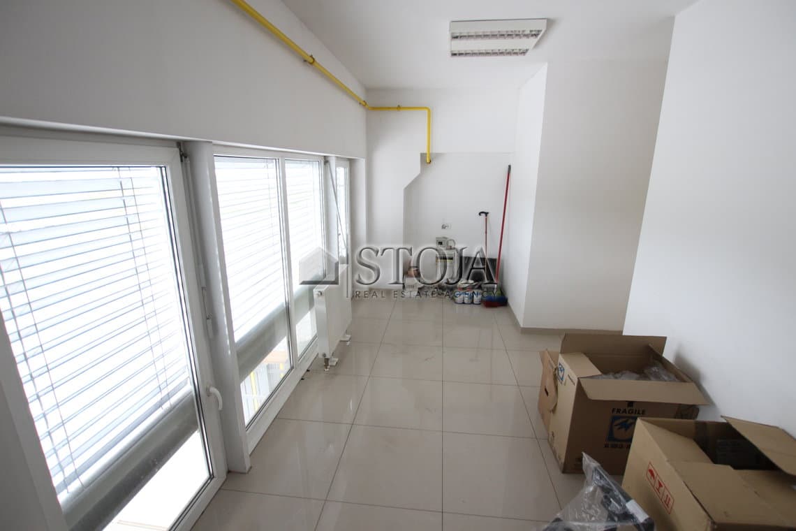 Oddaja, Poslovni prostor, Gostinski lokal, Ljubljana okolica, Grosuplje, Grosuplje, 250 m2 — photo 11 of 28