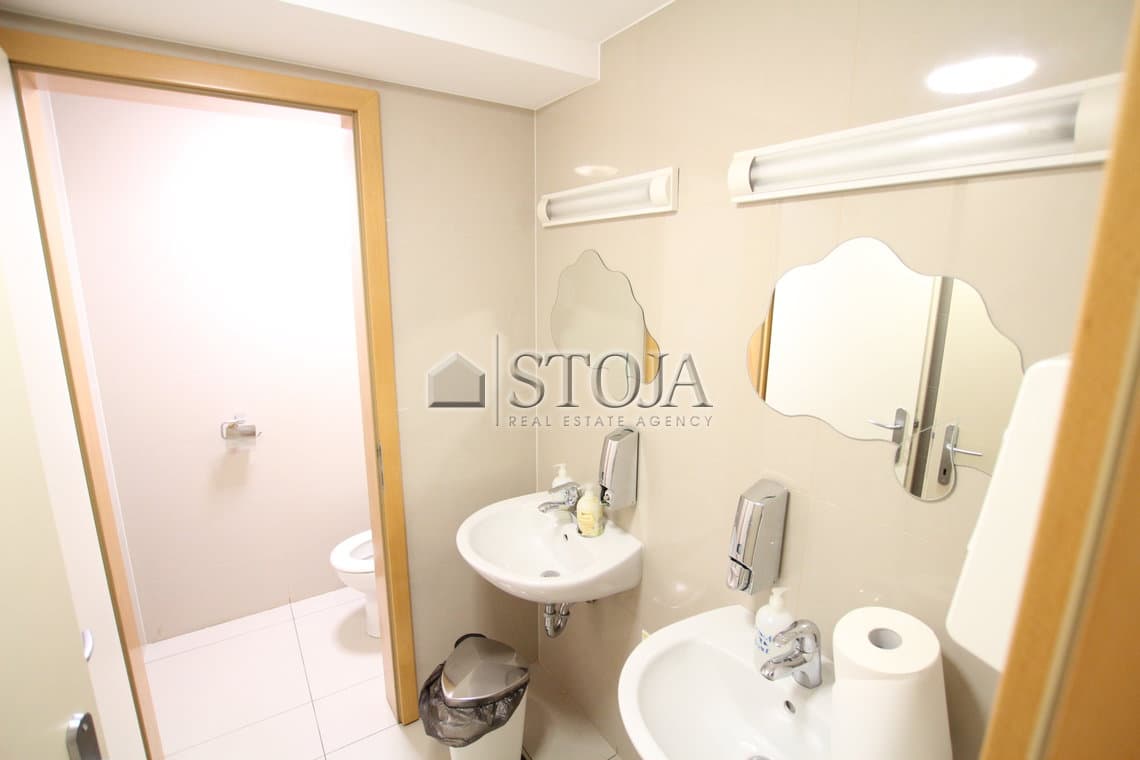 Oddaja, Poslovni prostor, Gostinski lokal, Ljubljana okolica, Grosuplje, Grosuplje, 250 m2 — photo 25 of 28
