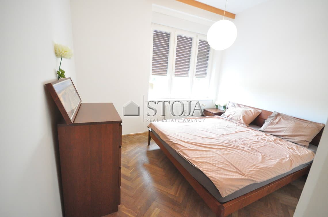 Prodaja, Stanovanje, 4-sobno, Ljubljana mesto, Center, Center, 115.3 m2 — photo 4 of 12