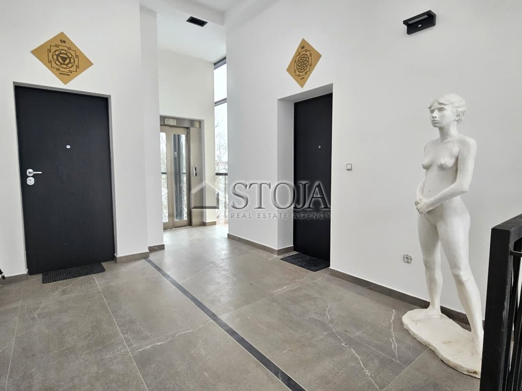 Oddaja, Stanovanje, 4-sobno, Ljubljana mesto, Vič-Rudnik, Vič, 252.6 m2 — photo 6 of 18