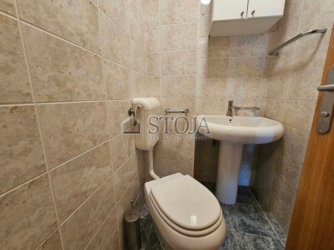 Oddaja, Stanovanje, 2,5-sobno, Ljubljana mesto, Moste-Polje, BTC, 101.9 m2 — photo 14 of 17