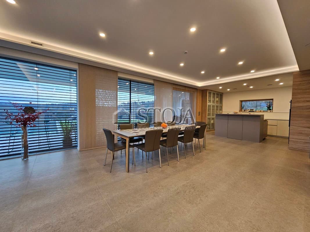 Prodaja, Hiša, Samostojna, Ljubljana okolica, Brezovica, 643.6 m2 — photo 8 of 20