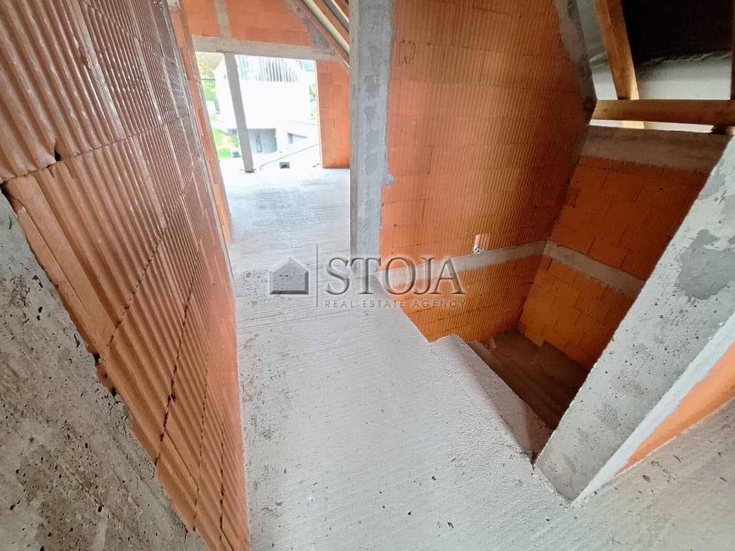 Nova hiša v tretji gradbeni fazi! — photo 9 of 19
