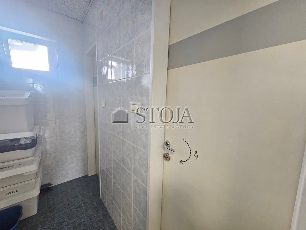 Oddaja, Poslovni prostor, Pisarna, Ljubljana mesto, Šiška, Zg. Šiška, 100 m2 — photo 21 of 21