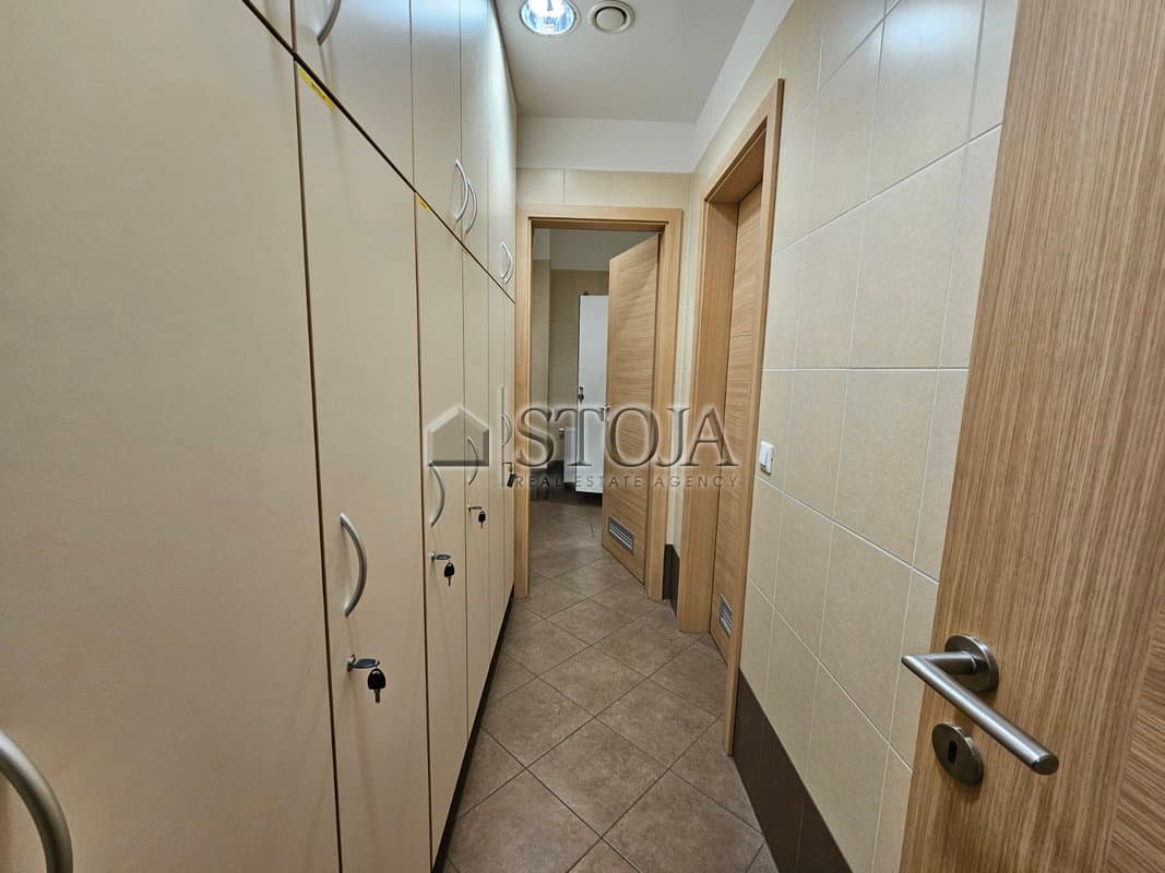 Oddaja, Poslovni prostor, Prostor za storitve, Ljubljana mesto, Vič-Rudnik, Rudnik, 216 m2 — photo 16 of 18