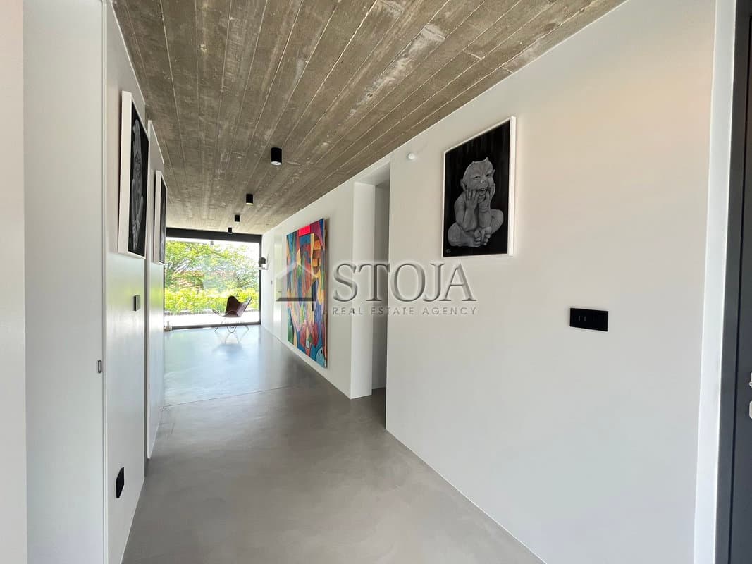 Prodaja, Hiša, Samostojna, Ljubljana okolica, Brezovica, Podpeč, 263.2 m2 — photo 15 of 19