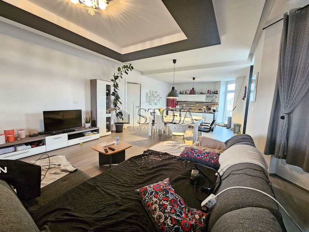 Prodaja, Stanovanje, 5+ več sobno, Ljubljana okolica, Medvode, Medvode, 330 m2 — photo 6 of 16