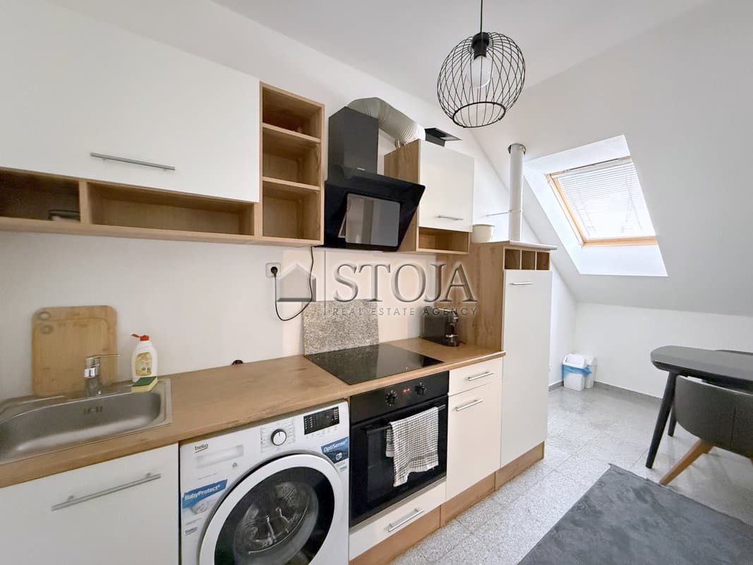 Prodaja, Hiša, Samostojna, Ljubljana mesto, Šiška, Vižmarje, 200 m2 — photo 13 of 23