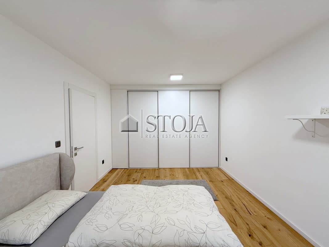 Prodaja, Hiša, Samostojna, Ljubljana mesto, Šiška, Vižmarje, 200 m2 — photo 19 of 23