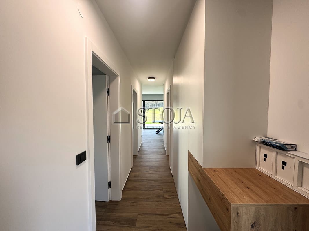 Oddaja, Stanovanje, 2,5-sobno, Ljubljana okolica, Ivančna Gorica, Ivančna Gorica, 75 m2 — photo 9 of 12